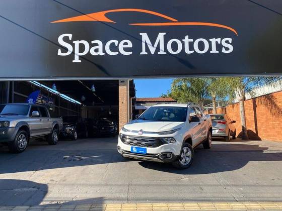 FIAT TORO 1.8 16V EVO FLEX FREEDOM AT6 FIAT TORO 1.8 16V EVO FLEX FREEDOM AT6